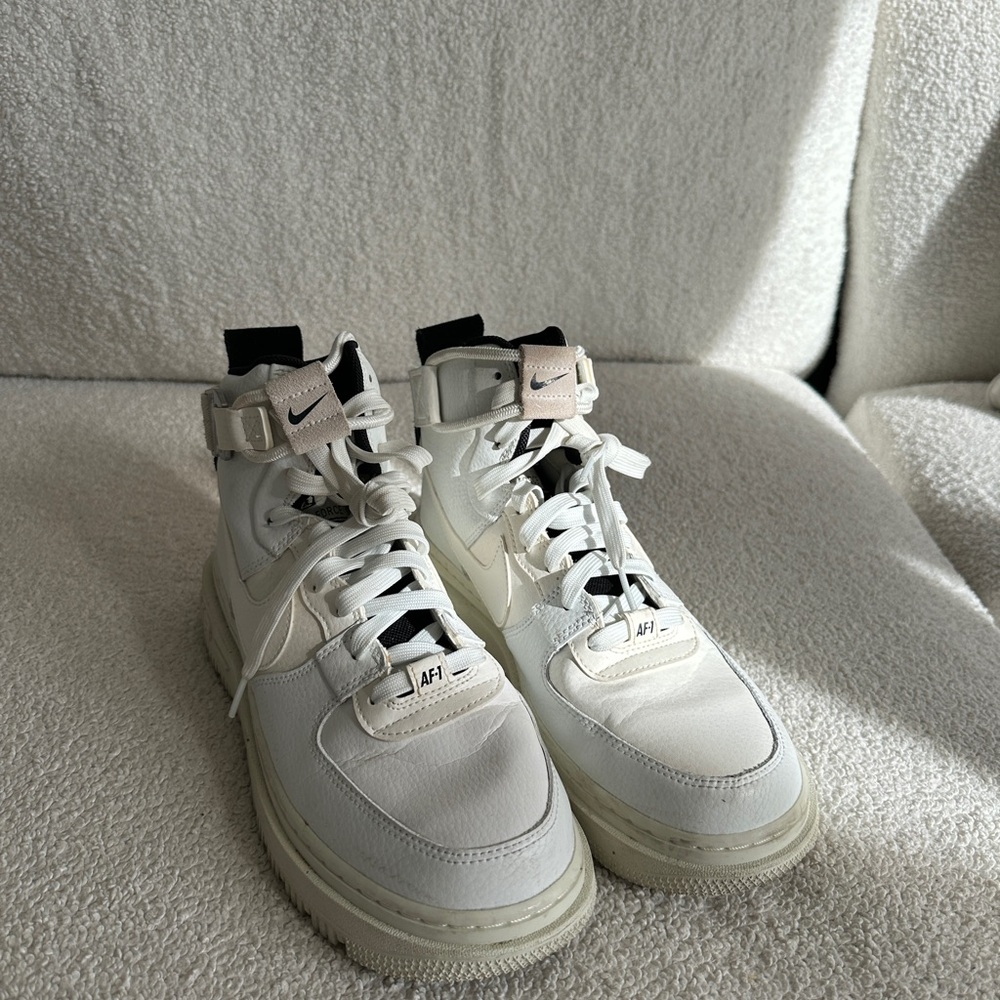 Women’s White and Black High-Top Sneakers - Picture 5 of 7